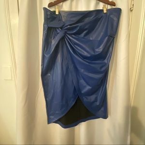 NWT Eloquii faux leather skirt, size 18